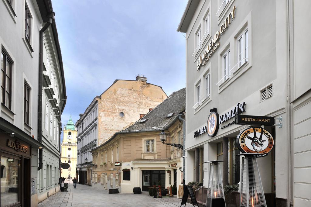 Aplend City Hviezdoslavovo Namestie Bratislava Esterno foto