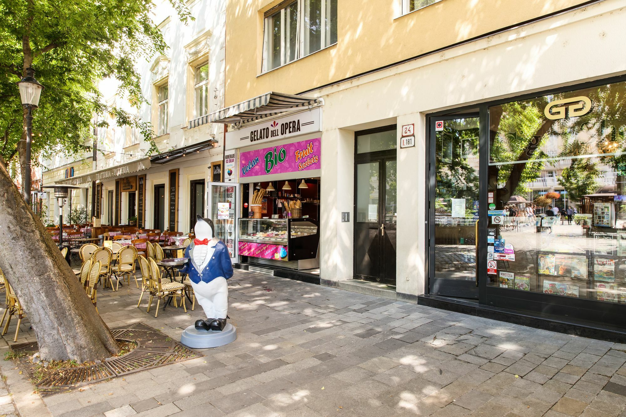 Aplend City Hviezdoslavovo Namestie Bratislava Esterno foto